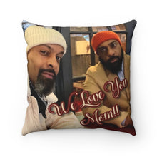 Load image into Gallery viewer, WE LOVE YOU MOM Pillow