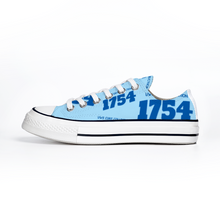 Load image into Gallery viewer, 1754 Chucks Lion Low Top (Columbia)