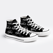 Load image into Gallery viewer, 1962 Chucks Groove Classic High Top Canvas Sneakers